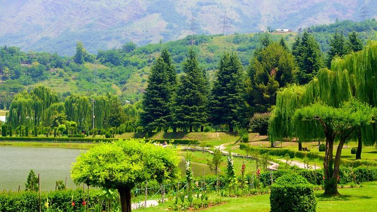 Cheapest Tour Packages For Kashmir, Cheap kashmir Holiday packages